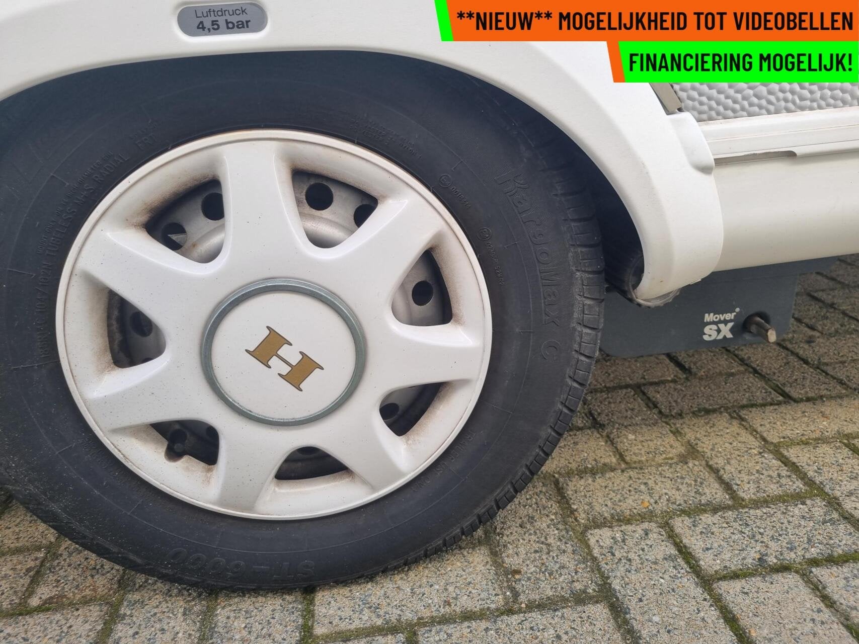 Hobby De luxe 495 UL AUTARK + VOORTENT + MOVER + ENKELE BED, Caravans en Kamperen, Rondzit, Hobby, 7 tot 8 meter, Bedrijf