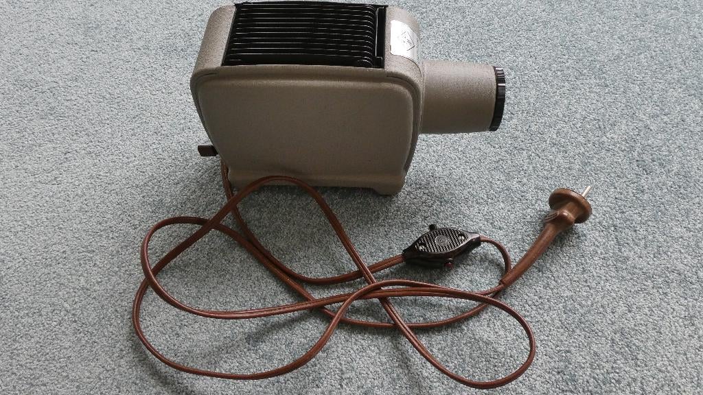 Diaprojector Agfa, Audio, Tv en Foto, Diaprojectors, Verzenden, Gebruikt