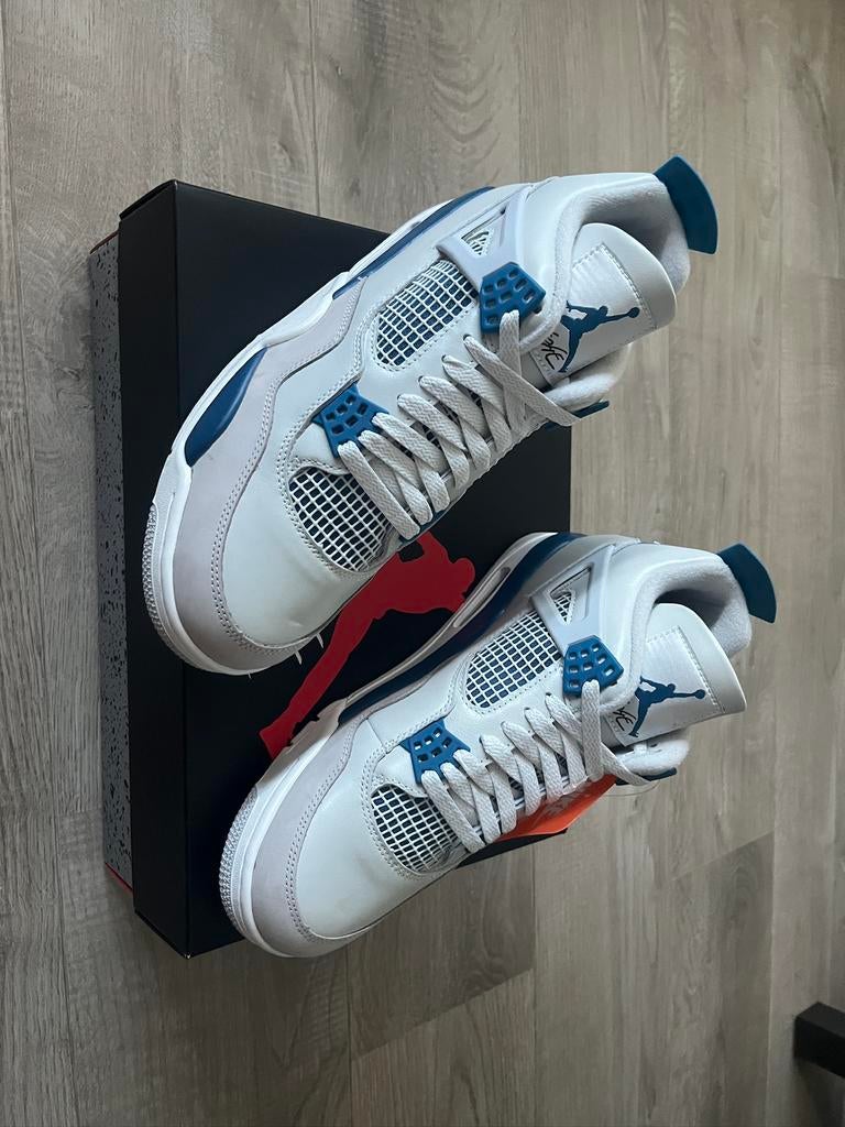Jordan 4 military blue, Ophalen, Nieuw, Schoenen