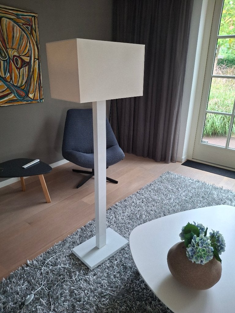 Zeer mooie Design vloerlamp van Montel, Zo goed als nieuw, Metaal, Modern, 150 tot 200 cm