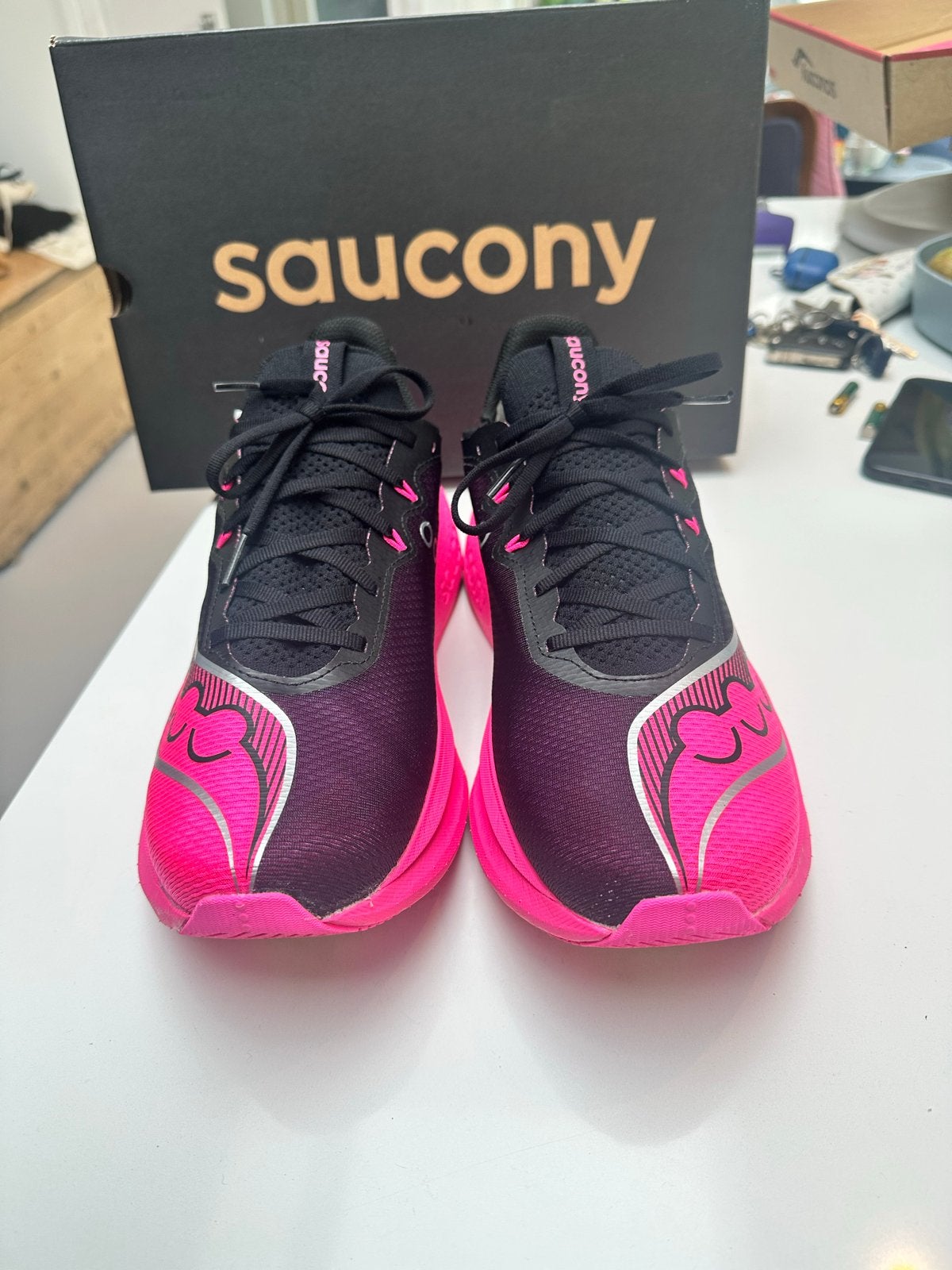 Saucony Endorphin Pro 5 - Wedstrijdschoen (Zo goed als nieuw, Sport en Fitness, Hardloopschoenen, Zo goed als nieuw, Hardlopen