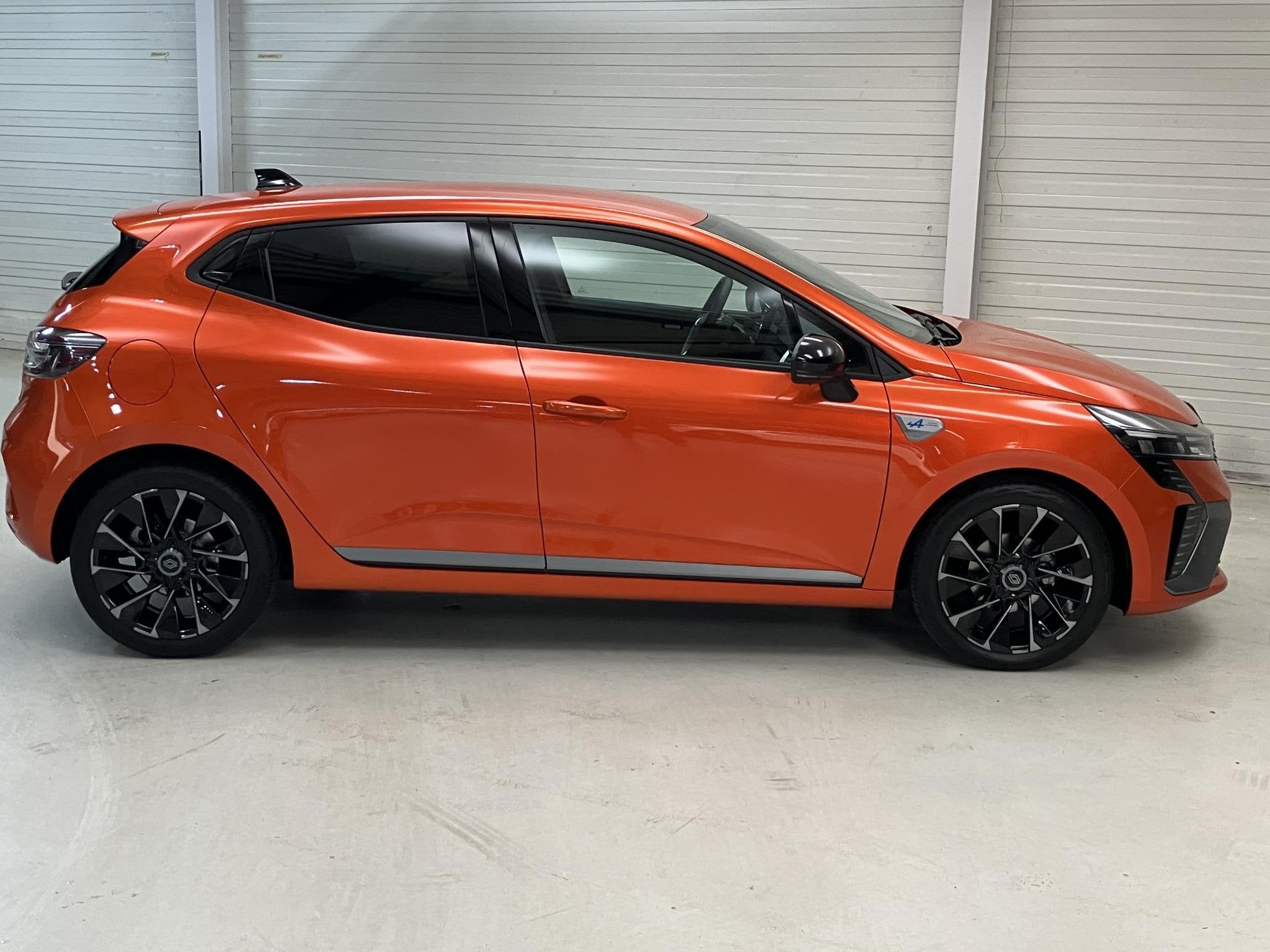 Renault Clio 1.0 TCe 90 GPF esprit Alpine Handgeschakeld / D, Voorwielaandrijving, Gebruikt, Euro 6, Overige kleuren
