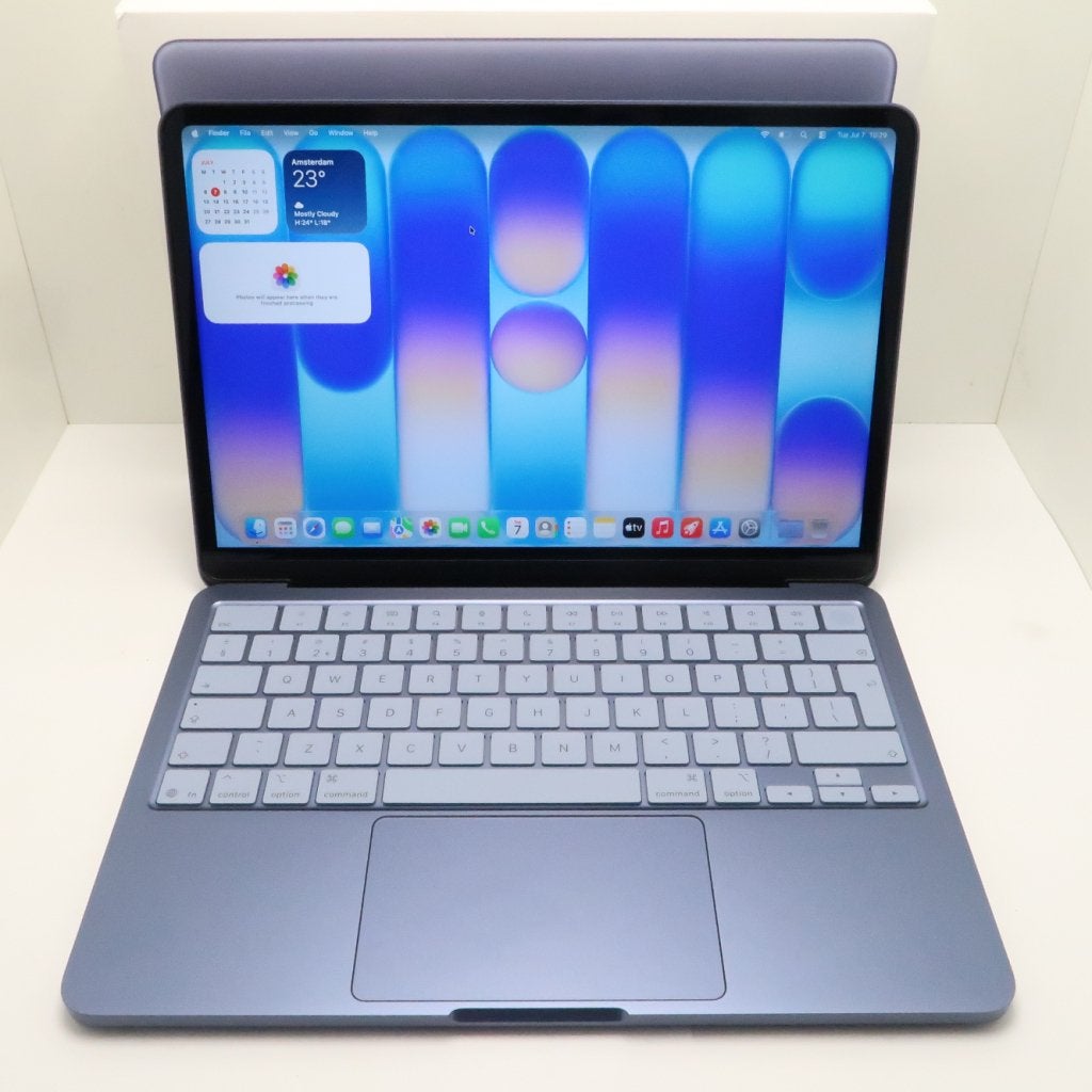 Apple Macbook Neo A18 Pro/ 8GB/ 512GB SSD | in Nieuwstaat, Apple, Zo goed als nieuw, Support@apple.com, One Apple Park Way
Cupertino, CA 95014
United States