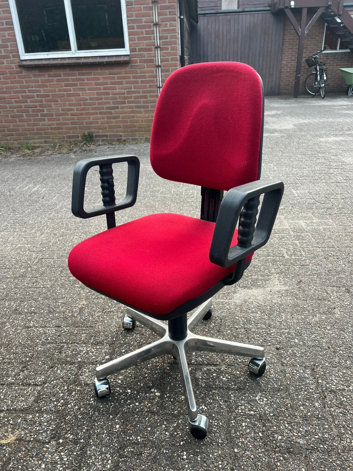 Bureaustoel - volledig verstelbaar., Ophalen, Zo goed als nieuw, Bureaustoel, Rood