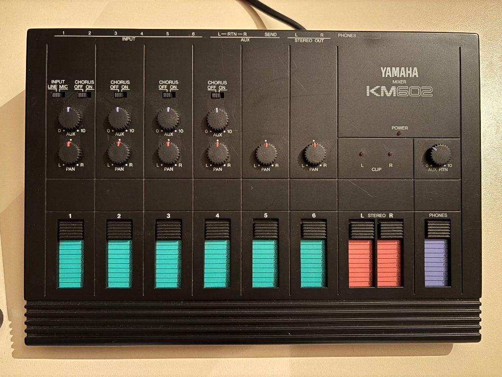 Yamaha KM602 Mixer, Ophalen of Verzenden, Gebruikt, 5 tot 10 kanalen