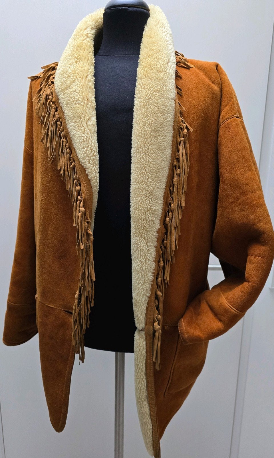 Vintage lammy coat met franjes - echt suède leer en vacht L, Bruin, Maat 42/44 (L), Ophalen of Verzenden, Vintage