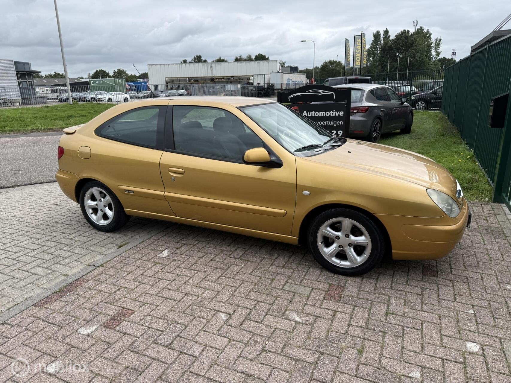 Citroen Xsara Coupé 1.6i-16V VTR, Auto's, Voorwielaandrijving, Multifunctioneel stuurwiel, 4 cilinders, Bedrijf