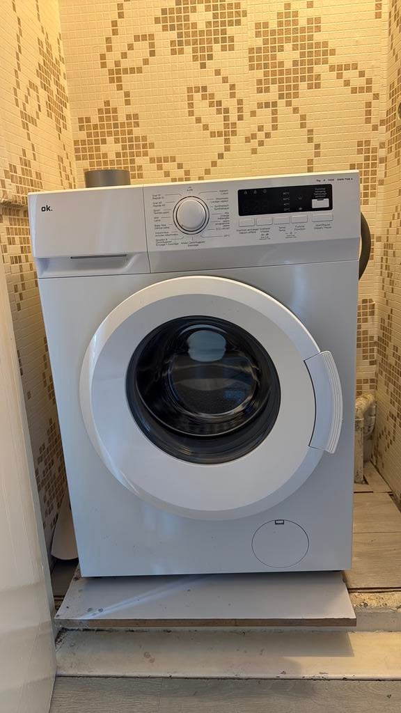 Washing Machine, Witgoed en Apparatuur, Wasmachines, Ophalen, Minder dan 85 cm, Zo goed als nieuw, 1200 tot 1600 toeren