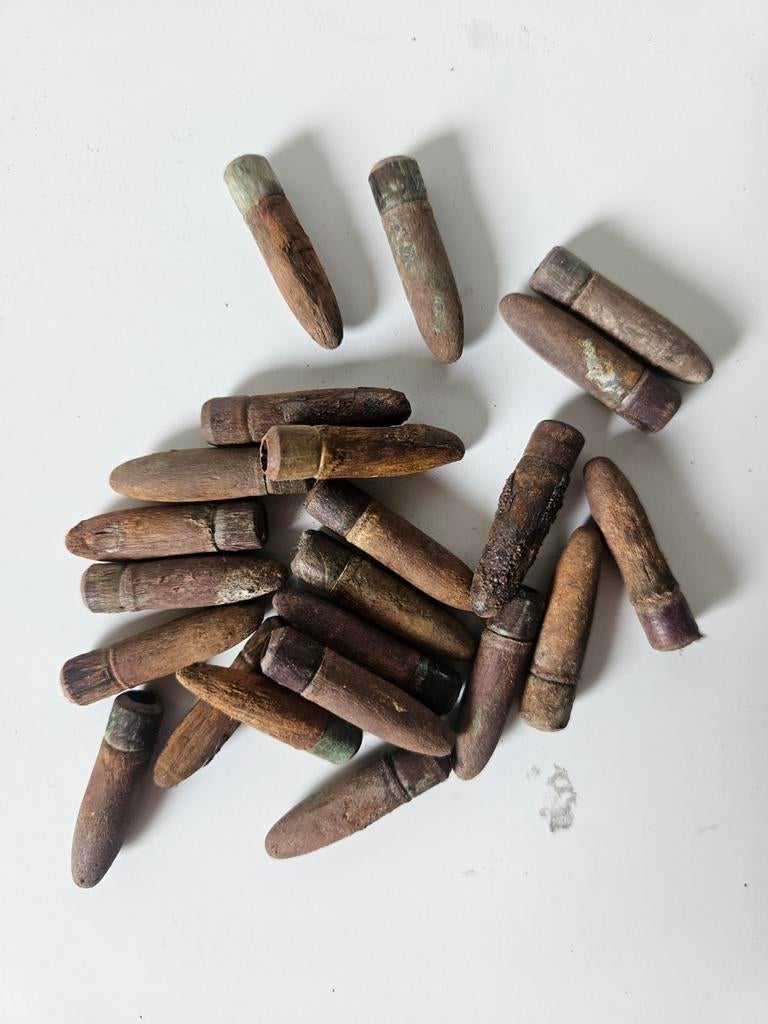 Houten kogels duits ww2, Verzamelen, Ophalen of Verzenden, Overige typen