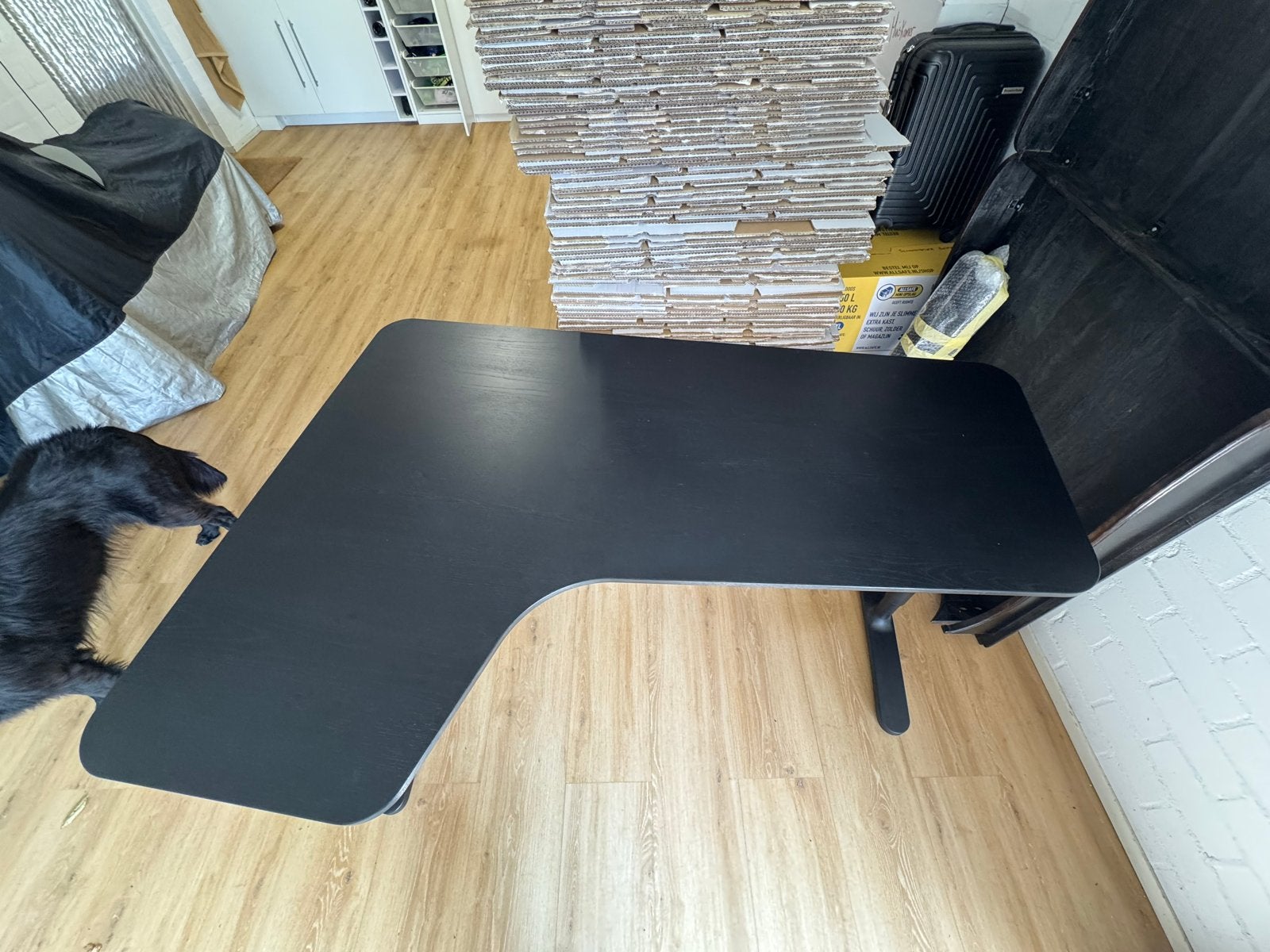 IKEA Bekant Hoekbureau Zwart - Zo goed als nieuw, Huis en Inrichting, Bureaus, Ophalen, Zwart, Hout, Hoekbureau