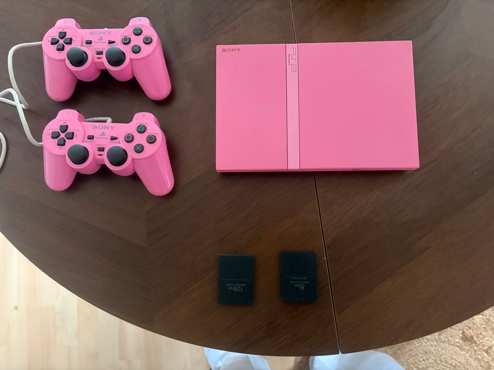 PlayStation 2 Pink Slim Limited Edition (PS2), Gebruikt, Met 2 controllers, Ophalen of Verzenden, Roze