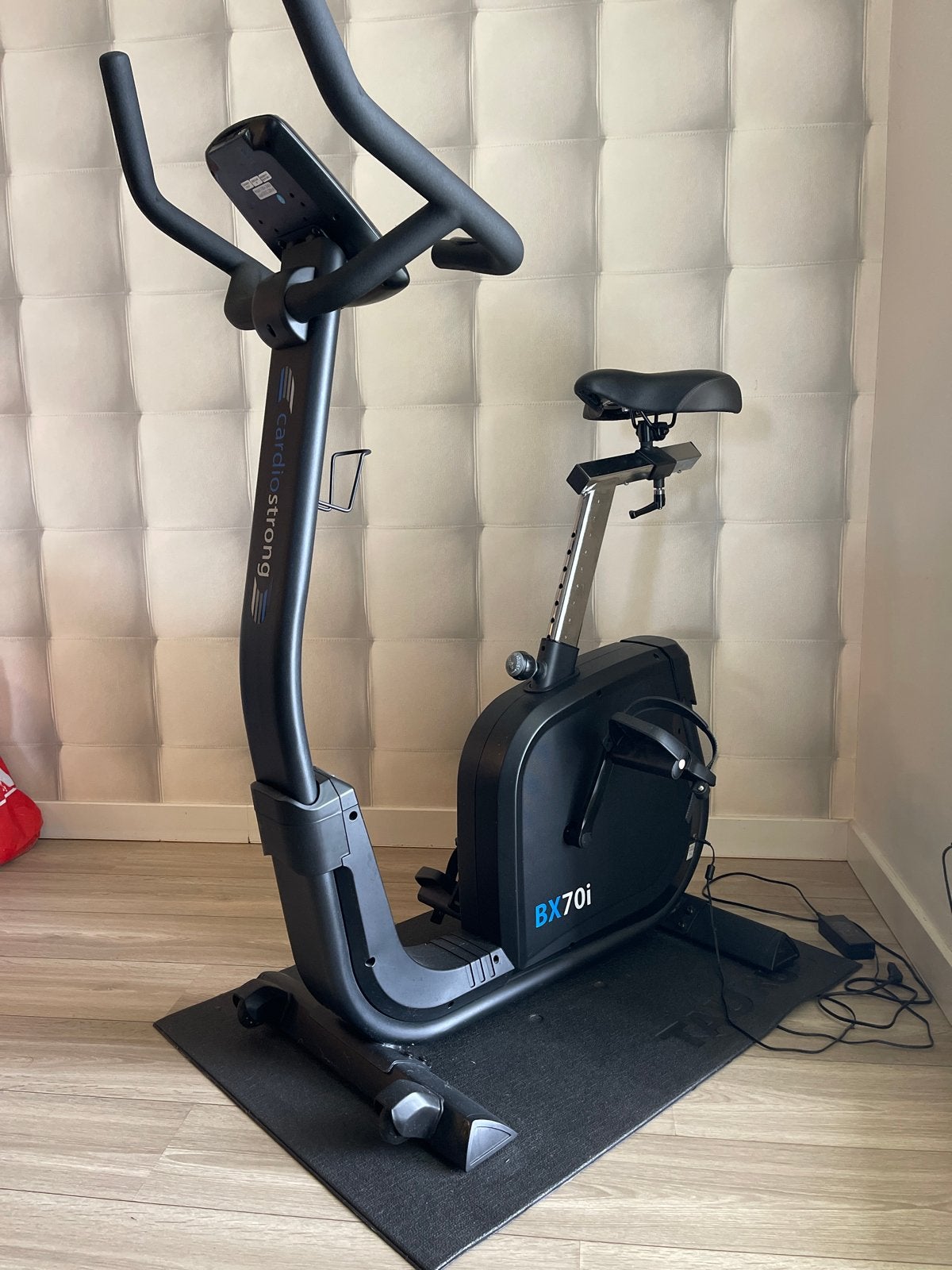 Cardio Strong BX70i Hometrainer - Z.G.N. met handleiding, Ophalen, Zo goed als nieuw, Metaal, Benen