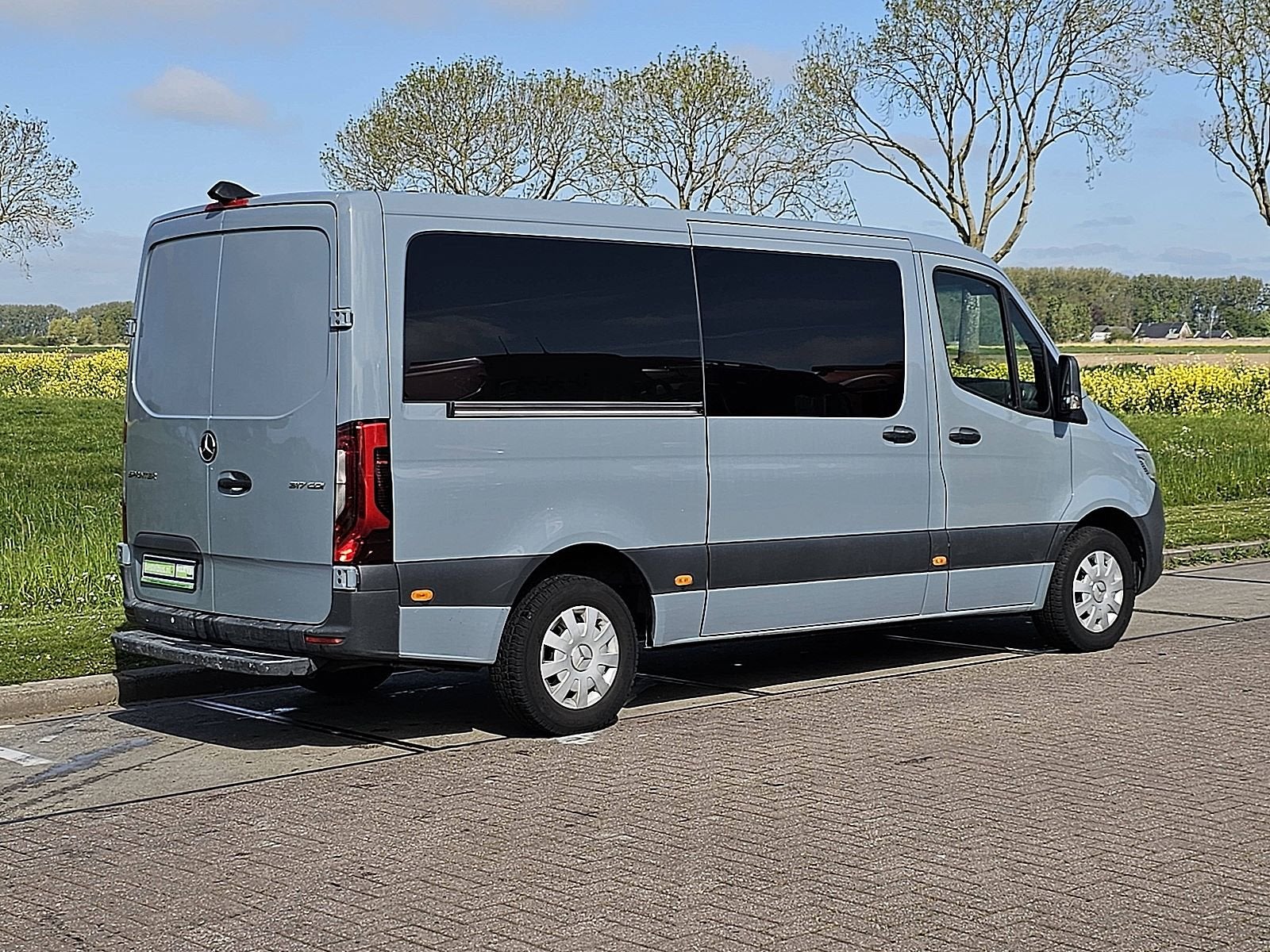 MERCEDES-BENZ SPRINTER 317 l2h1 led mbux10!, Automaat, Gebruikt, Euro 6, Stoelverwarming