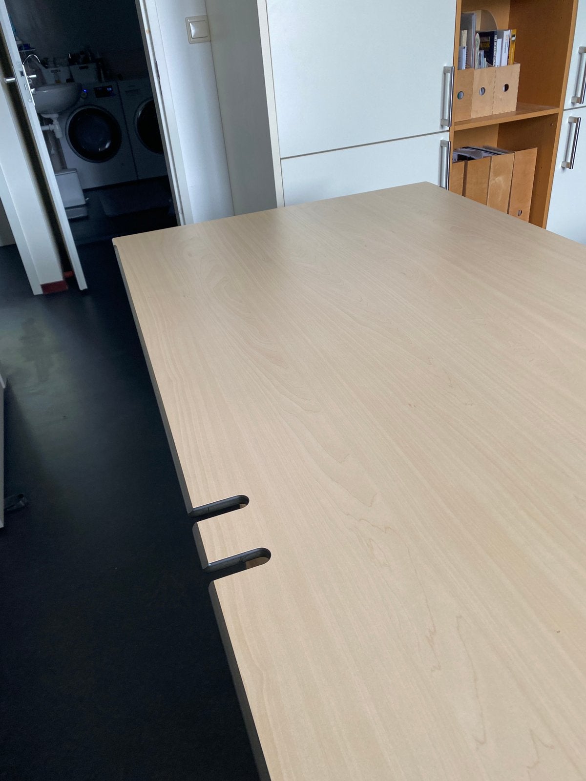 Werktafel Ahrend in hoogte verstelbaar 2.00x0.80m, Ophalen, Zo goed als nieuw