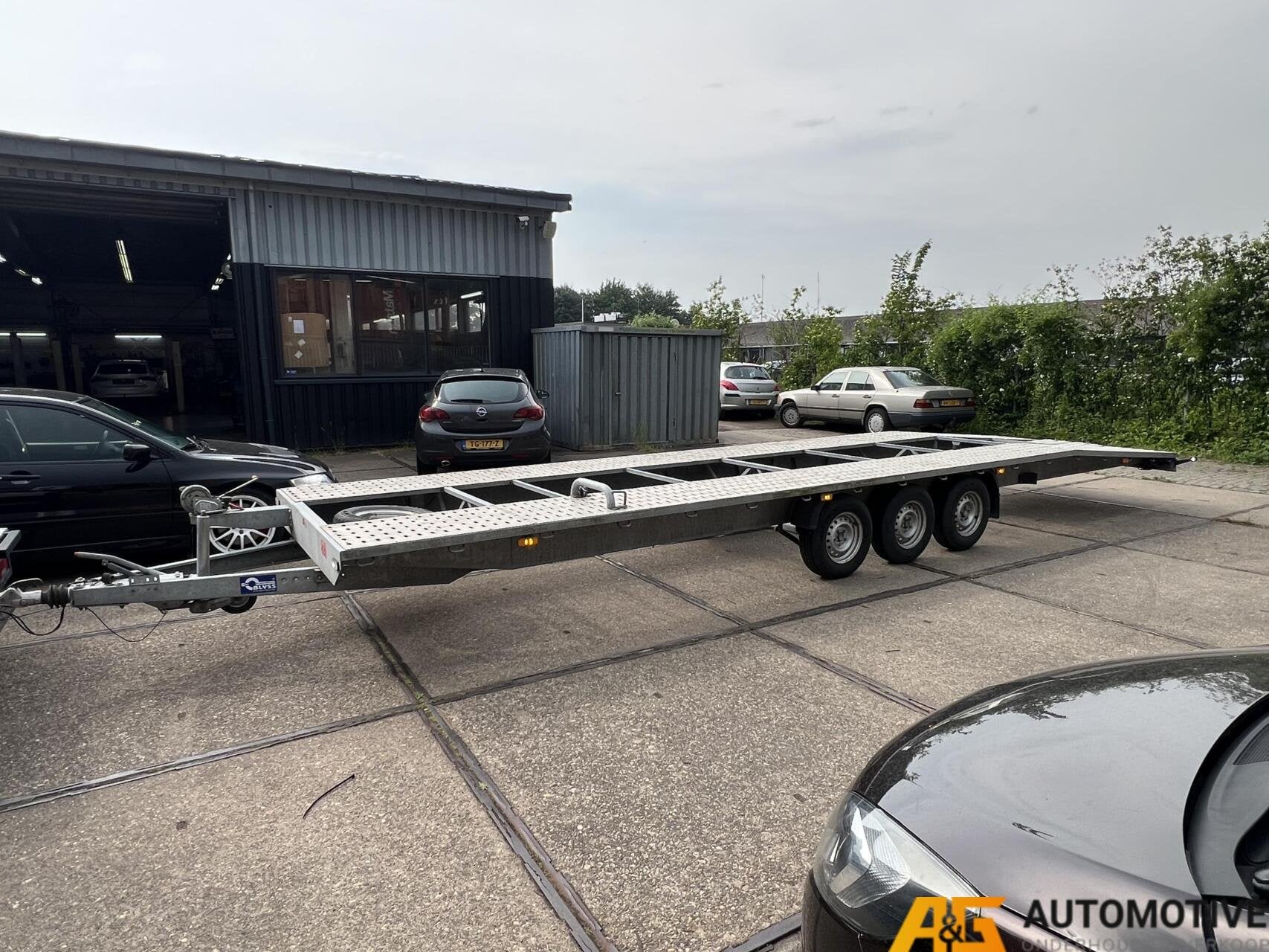 Duo autotransporter/ autoambulance voor 2 auto’s 3500kg 3-