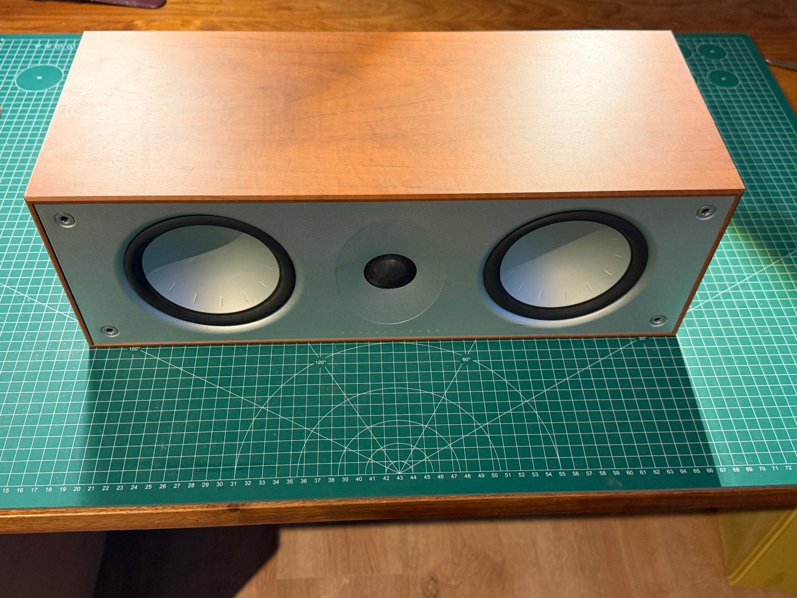 Mordaunt-Short Avant 905i center speaker, Gebruikt, Ophalen of Verzenden, 60 tot 120 watt, Geschikt voor surround/home cinema