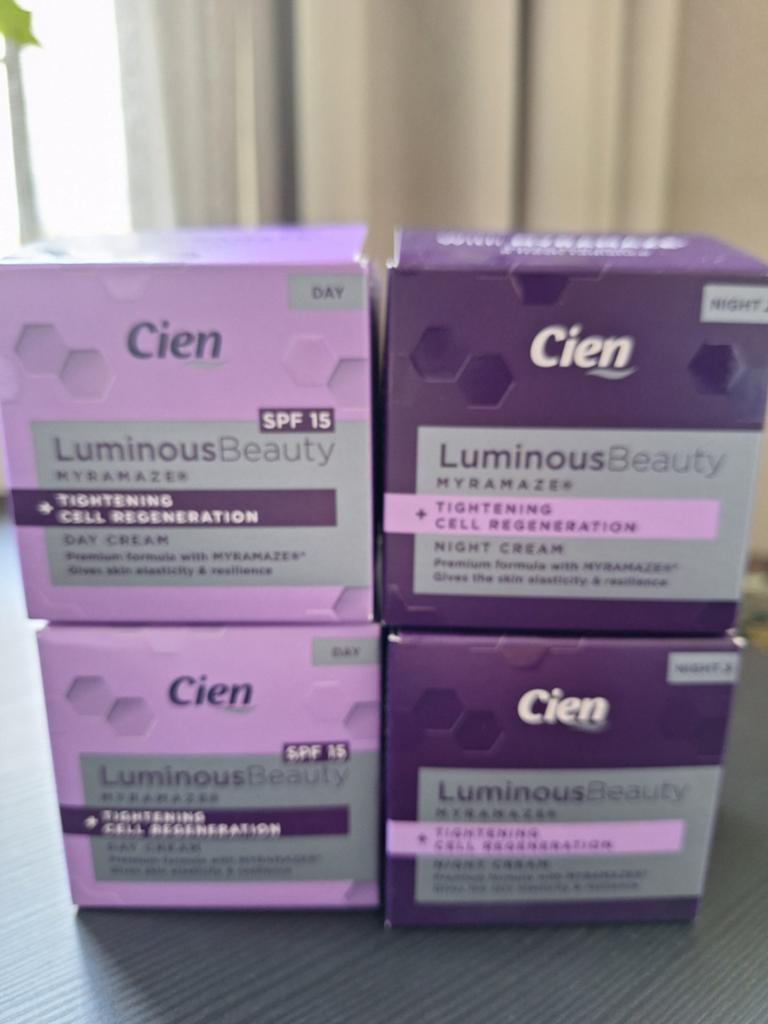 Cien LuminousBeauty Dag- en Nachtcrème SPF 15, Sieraden, Tassen en Uiterlijk, Uiterlijk | Gezichtsverzorging, Ophalen of Verzenden