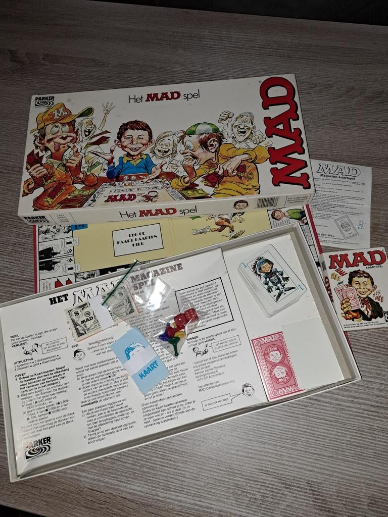 Mad bordspel, Hobby en Vrije tijd, Gezelschapsspellen | Bordspellen, Ophalen of Verzenden