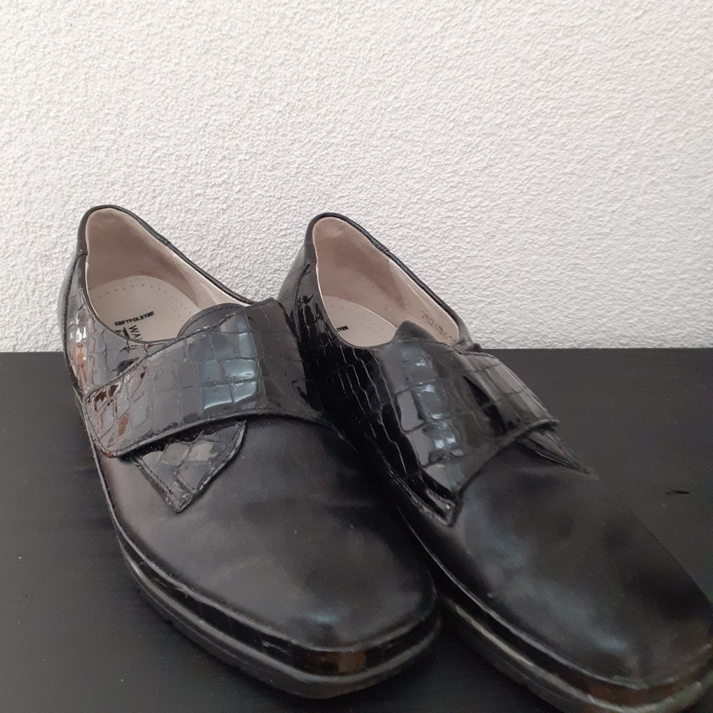 zwarte schoenen waldlaufer 40, Waldlaufer, Zwart, Ophalen of Verzenden, Sneakers of Gympen