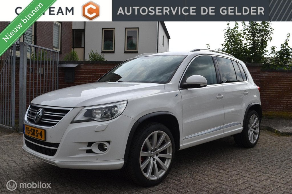 Volkswagen Tiguan 1.4 TSI R-Line | Motor vervangen | Vol opt, Voorwielaandrijving, Euro 5, 15 km/l, 4 cilinders