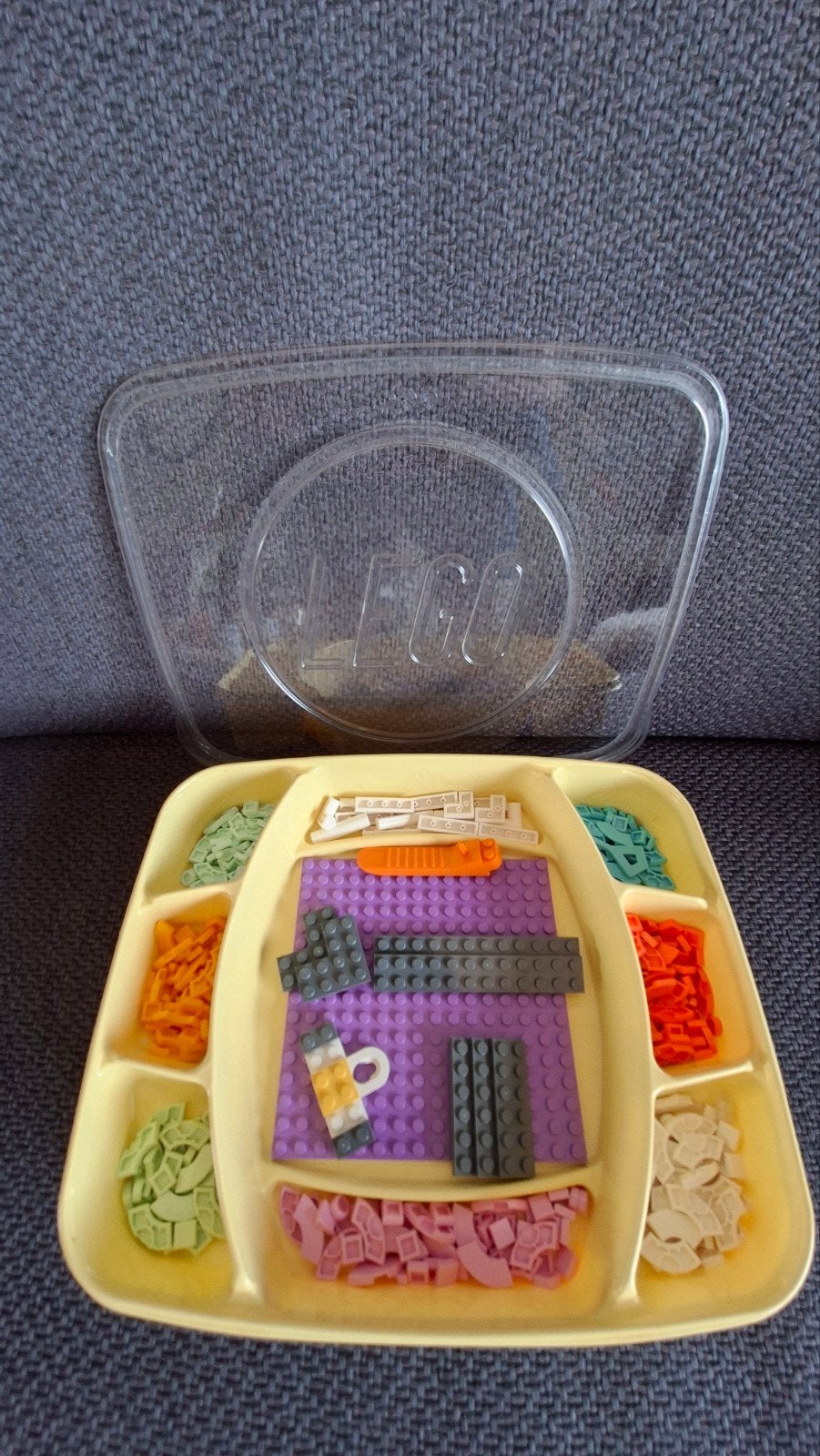 lego of lijstje mee te maken met opbergdoos, Gebruikt, Overige thema's, Lego, Ophalen of Verzenden
