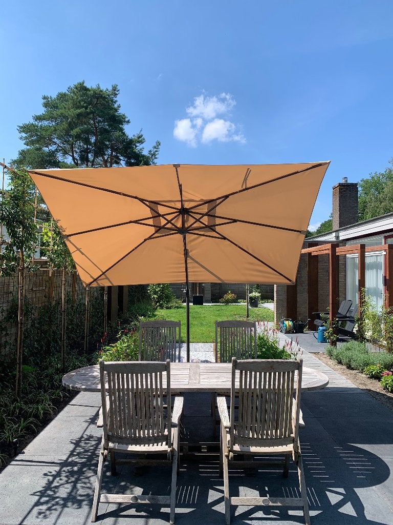 Parasol, Ophalen, Gebruikt, Kantelbaar, 2 tot 3 meter