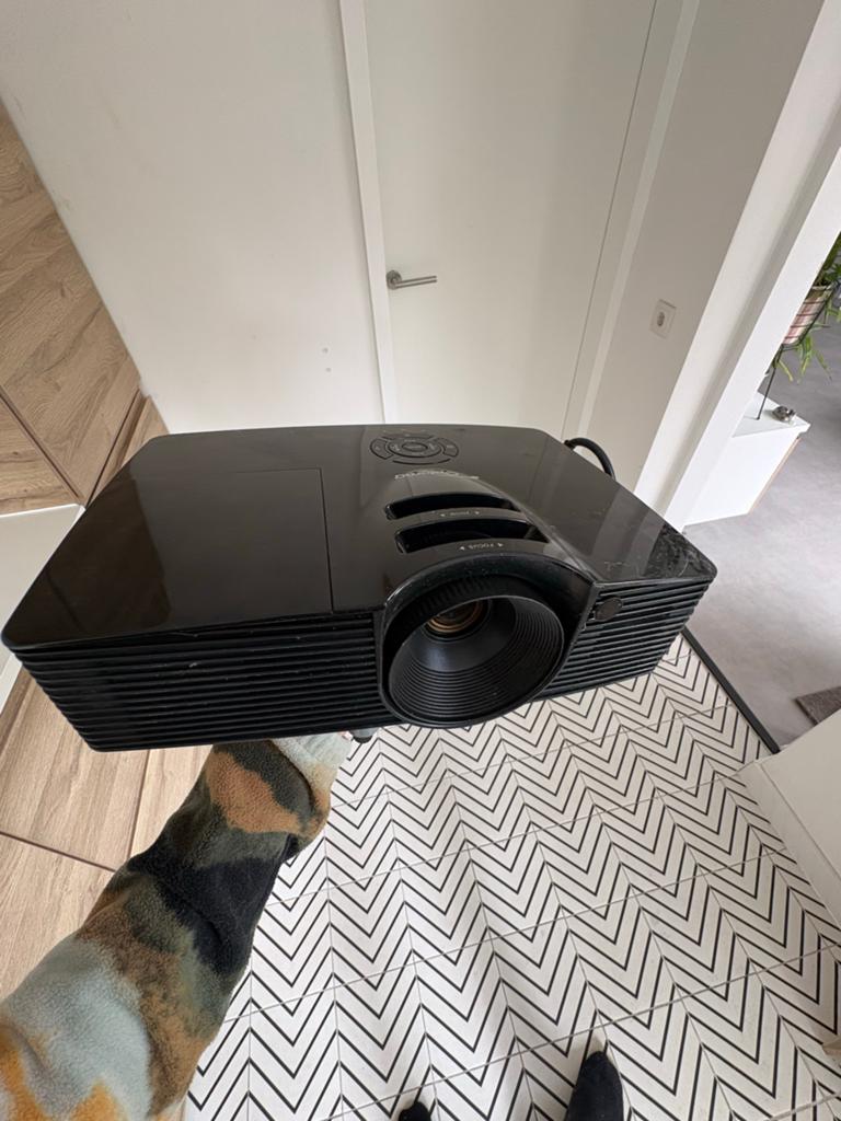 Mega groot 106 inch beamer scherm en GRATIS beamer, Ophalen, Gebruikt, Overige technologieën, Full HD (1080)