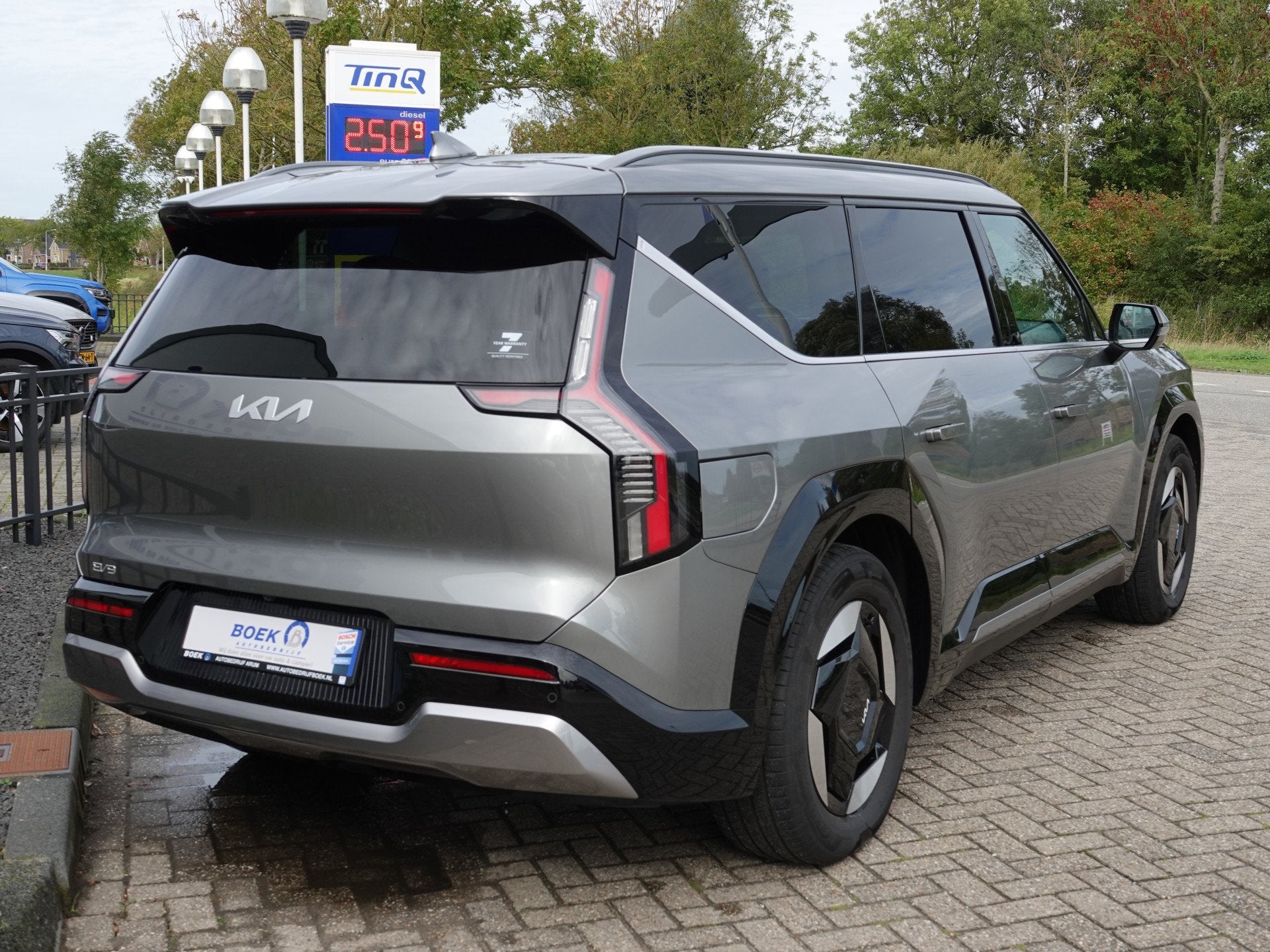 Kia EV9 Air 99.8 kWh SOH 100% | VOL LEER | MEMORY | 7-PERS, Auto's, Automaat, Achterwielaandrijving, 7 stoelen, Leder