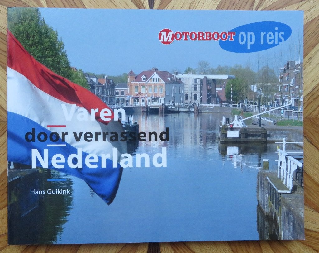 MOTORBOOT OP REIS - Vier Delen, Ophalen of Verzenden, Zo goed als nieuw, Boot