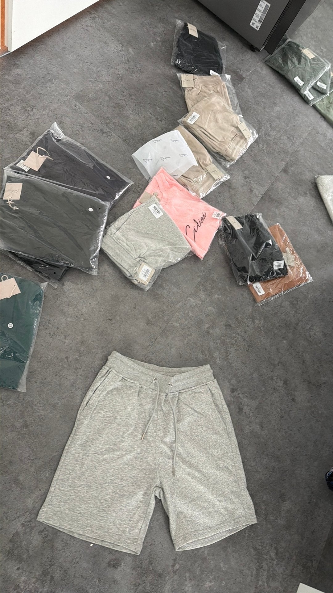 Cilini Kleding, Kleding | Heren, Broeken en Pantalons, Ophalen of Verzenden, Zo goed als nieuw, Zwart