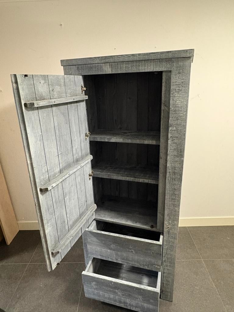 Robuuste landelijke kast greywash 190cm hoog ZG, Huis en Inrichting, Ophalen, Met deur(en), 50 tot 100 cm, 150 tot 200 cm