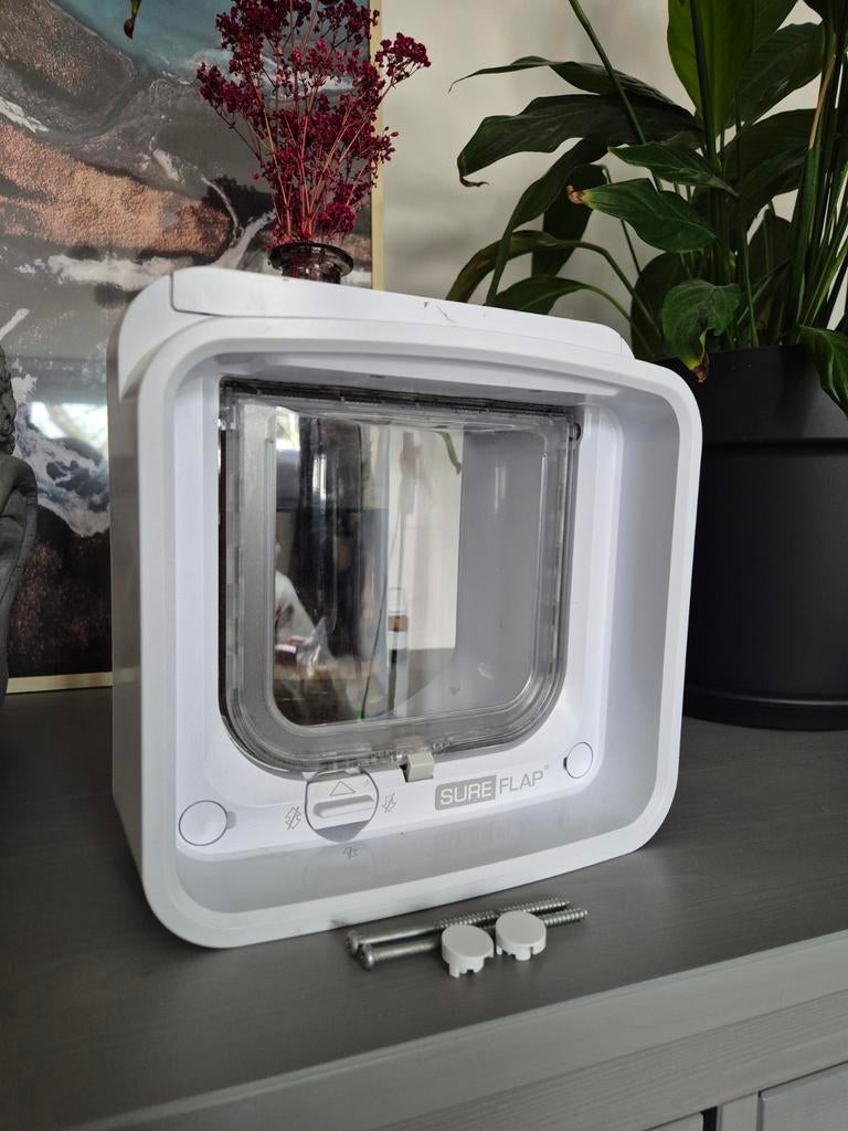 SureFlap Microchip Kattenluik – zo goed als nieuw, Ophalen of Verzenden