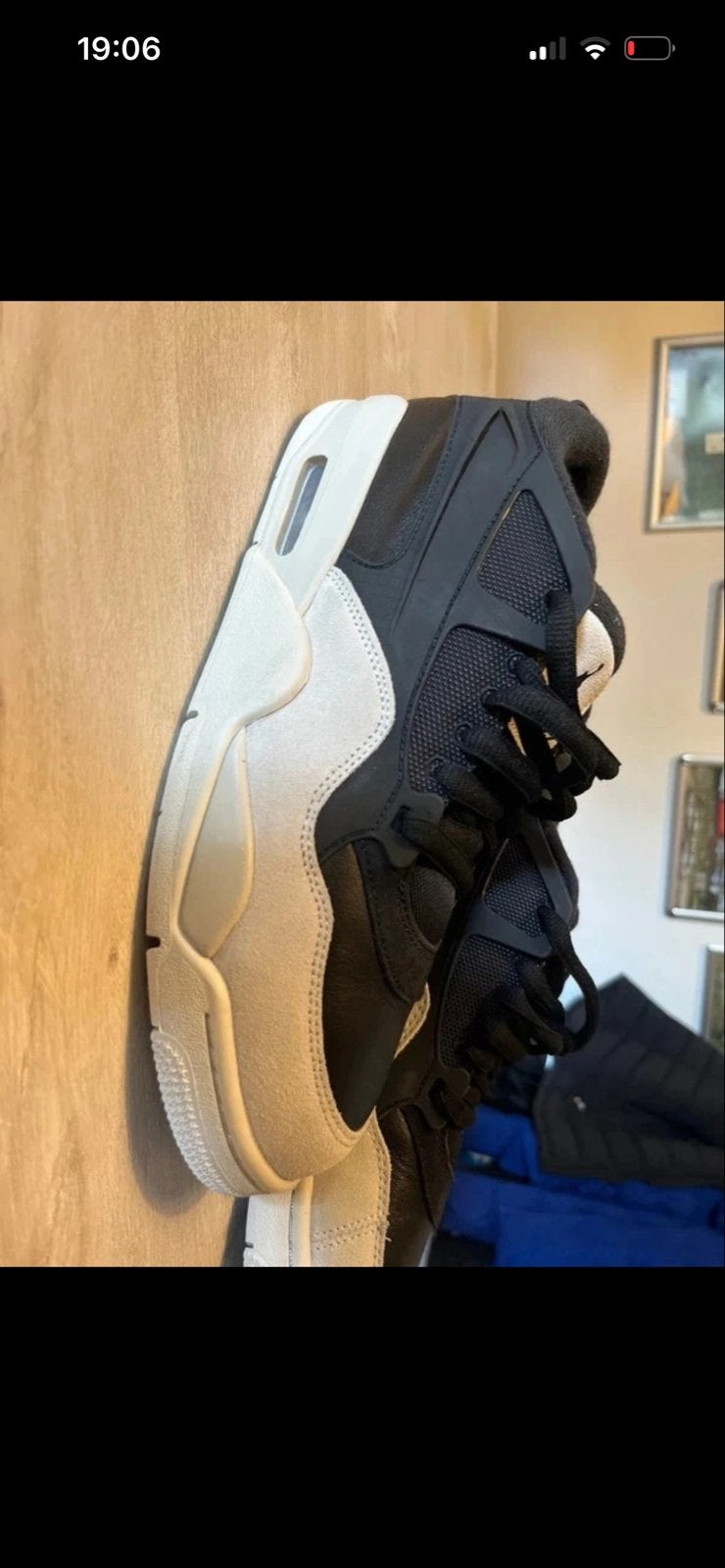 Jordan Air 4 RM Zwart Licht Beige Heren Sneakers, Ophalen of Verzenden, Zo goed als nieuw, Zwart, Sneakers of Gympen