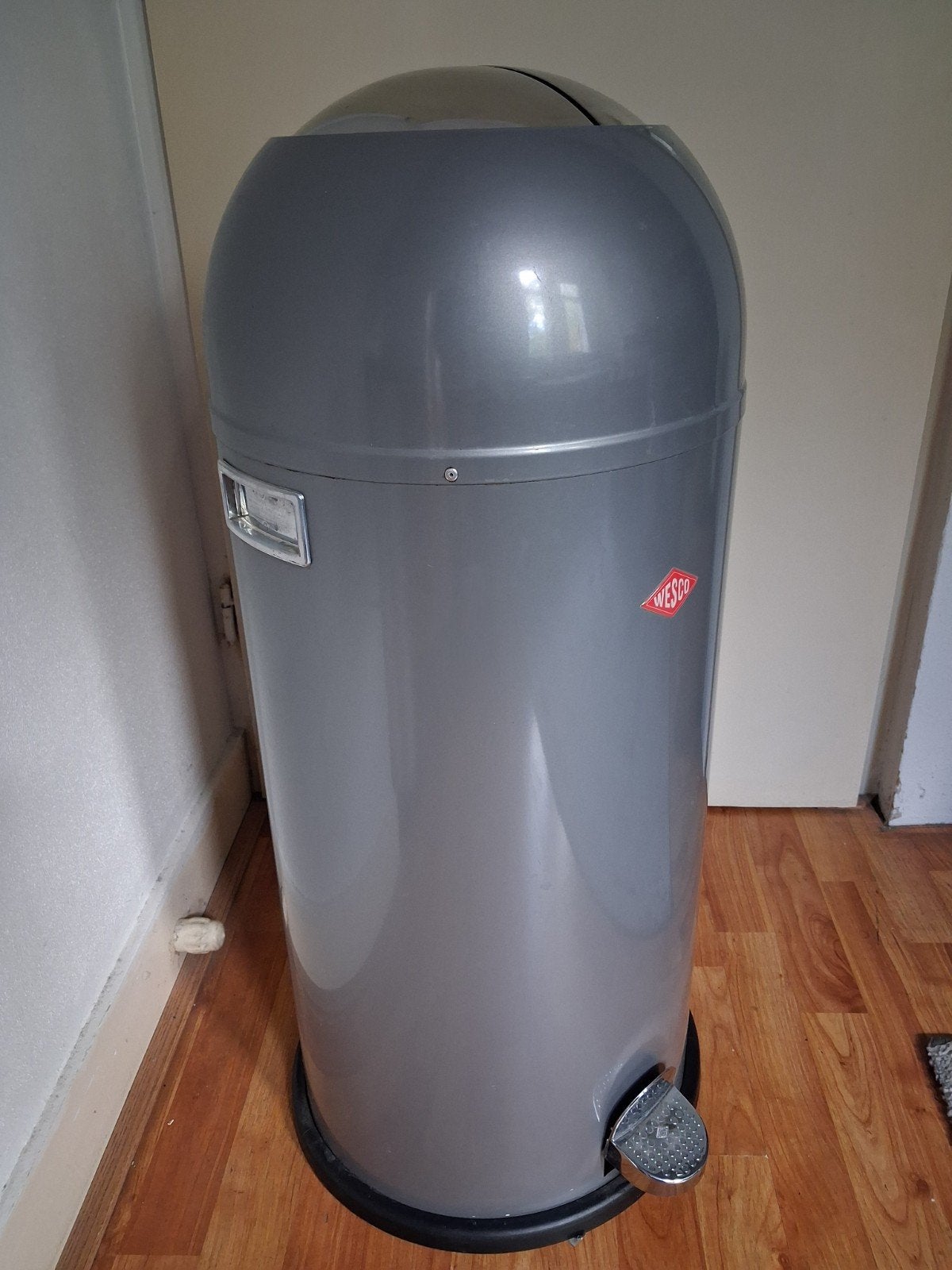 prullenbak wesco kickmaster maxi 40 L, 40 liter of meer, Ophalen