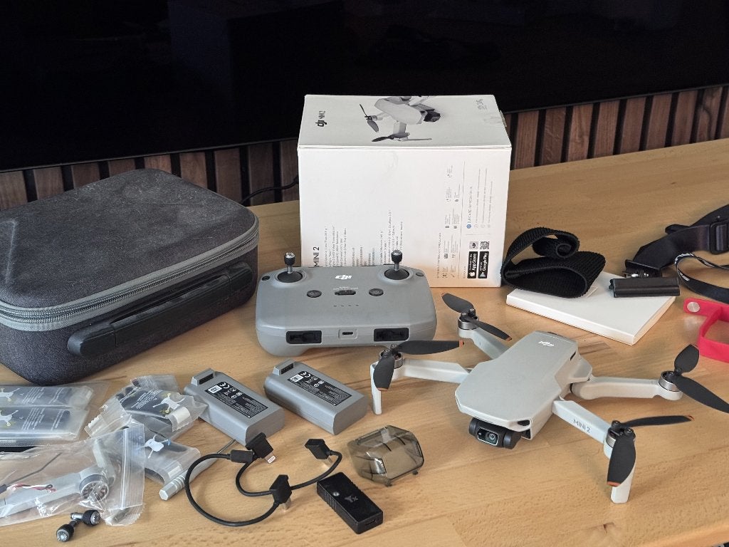 DJI Mini 2 compleet, 30 tot 45 minuten, Cameradrone, Zo goed als nieuw, DJI