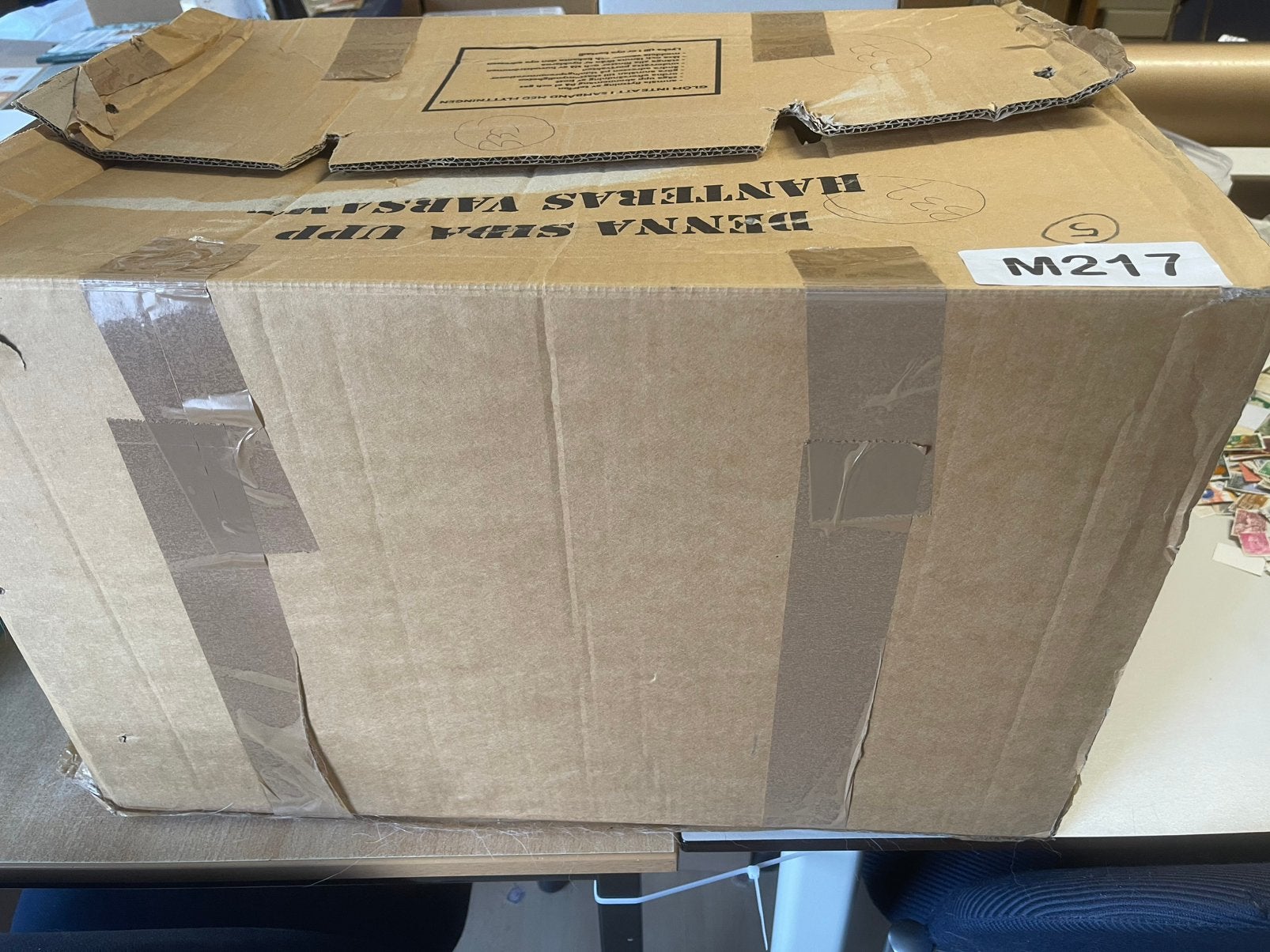 KILOWAAR WERELD ruim 7 kilo - op papier en papiervrij (M217), Ophalen of Verzenden, Buitenland