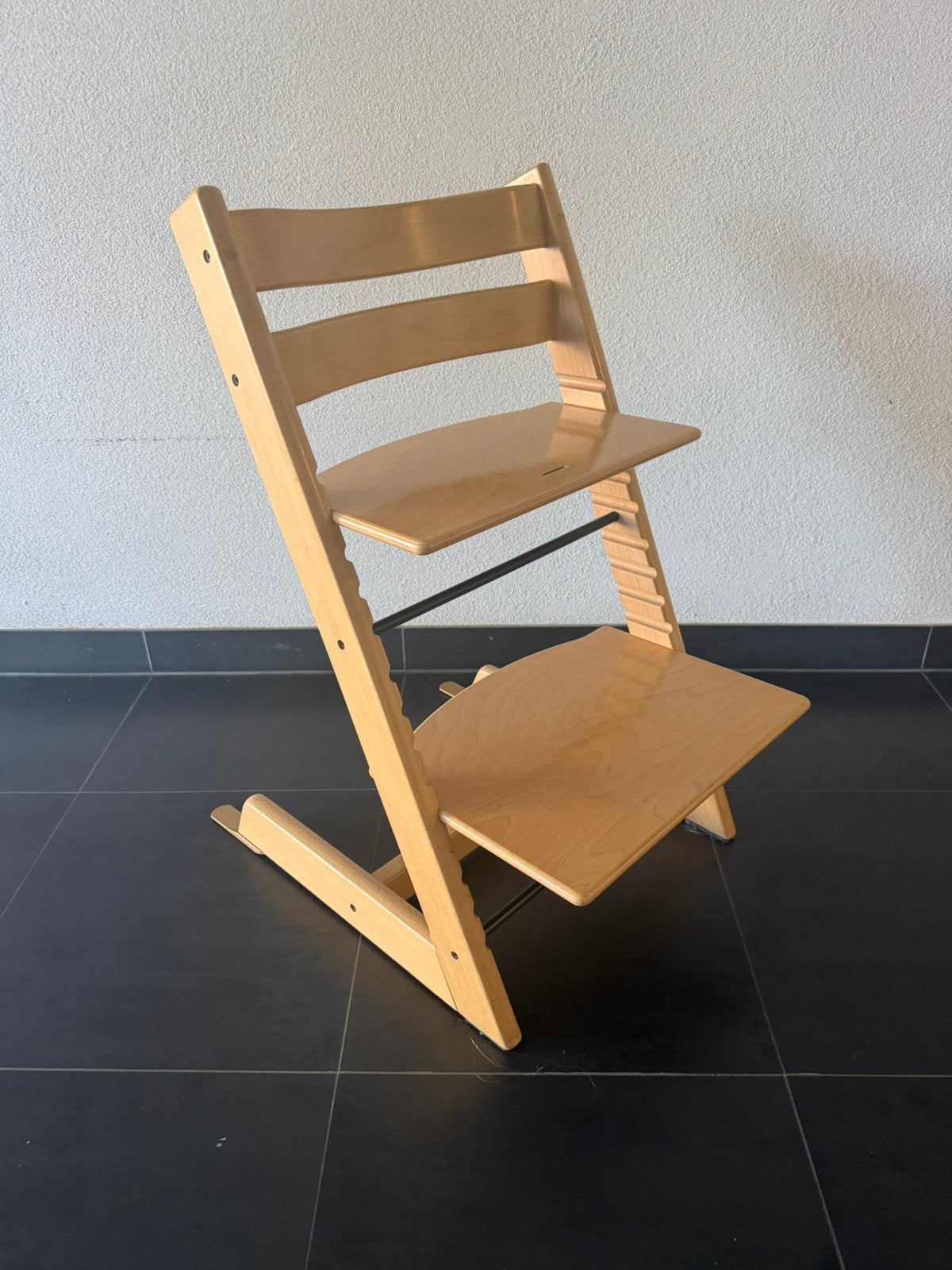 Tripp trapp - Nieuw model - 2 stuks beschikbaar, Ophalen, Zo goed als nieuw, Meegroeistoel