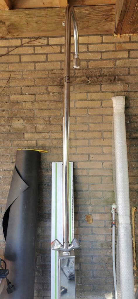 Buitendouche met tapkraan - 230cm hoog, Ophalen of Verzenden, Zo goed als nieuw, Rvs, Douche