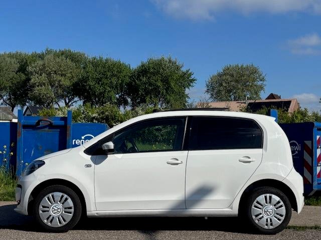 Volkswagen Up! 1.0 groove up! BlueMotion 55 KW! 5-Drs Audio/, Euro 5, Stof, Gebruikt, 4 stoelen