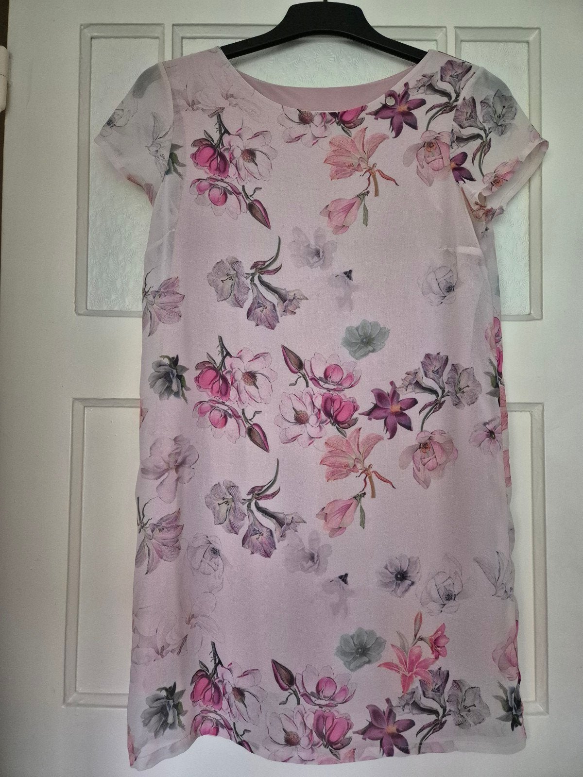 Rinascimento jurk met bloemenprint - Maat S, Rinascimento, Ophalen of Verzenden, Zo goed als nieuw, Roze