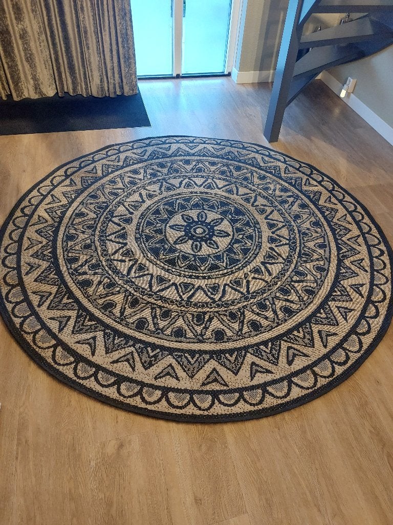 Vloerkleed, Ophalen, Gebruikt, Beige, Rond