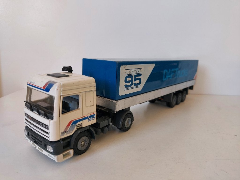 Tekno Daf 95 380 Ati demo trekker met 3 as oplegger, Ophalen of Verzenden, Gebruikt, Bus of Vrachtwagen, Tekno