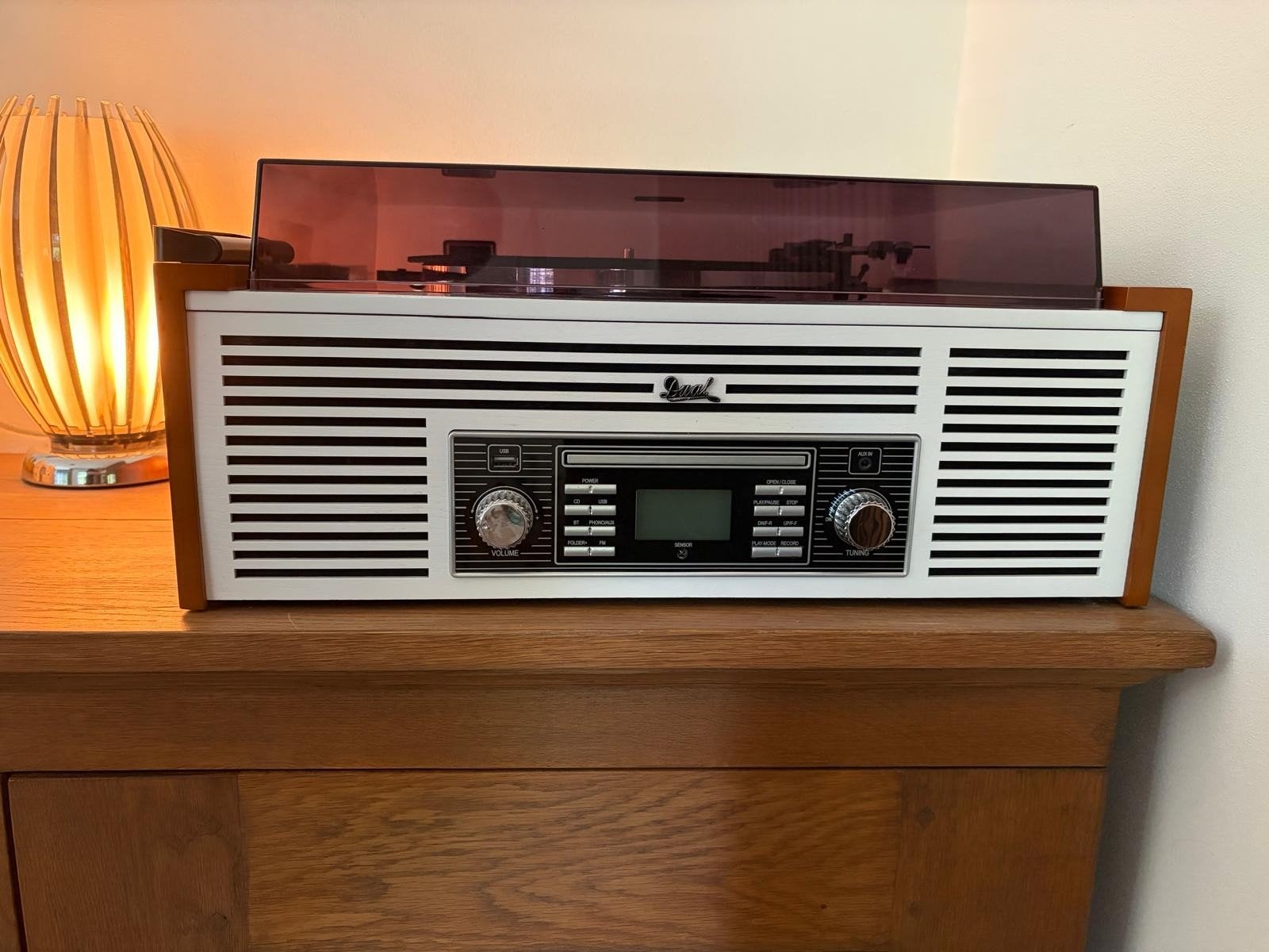 Foto 3 van Platenspeler met CD, Radio en Bluetooth