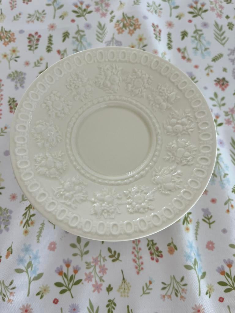11x wedgewood schoteltjes, Huis en Inrichting, Keuken | Servies, Ophalen of Verzenden, Zo goed als nieuw, Overige stijlen, Kop(pen) en/of Schotel(s)