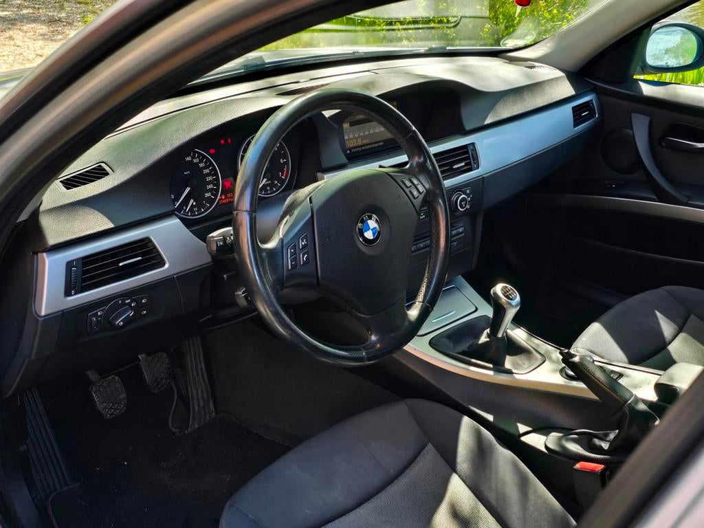 BMW 3-serie Touring 318i Business Line Touring Airco, Auto's, BMW, 13 km/l, 4 cilinders, 129 pk, Origineel Nederlands