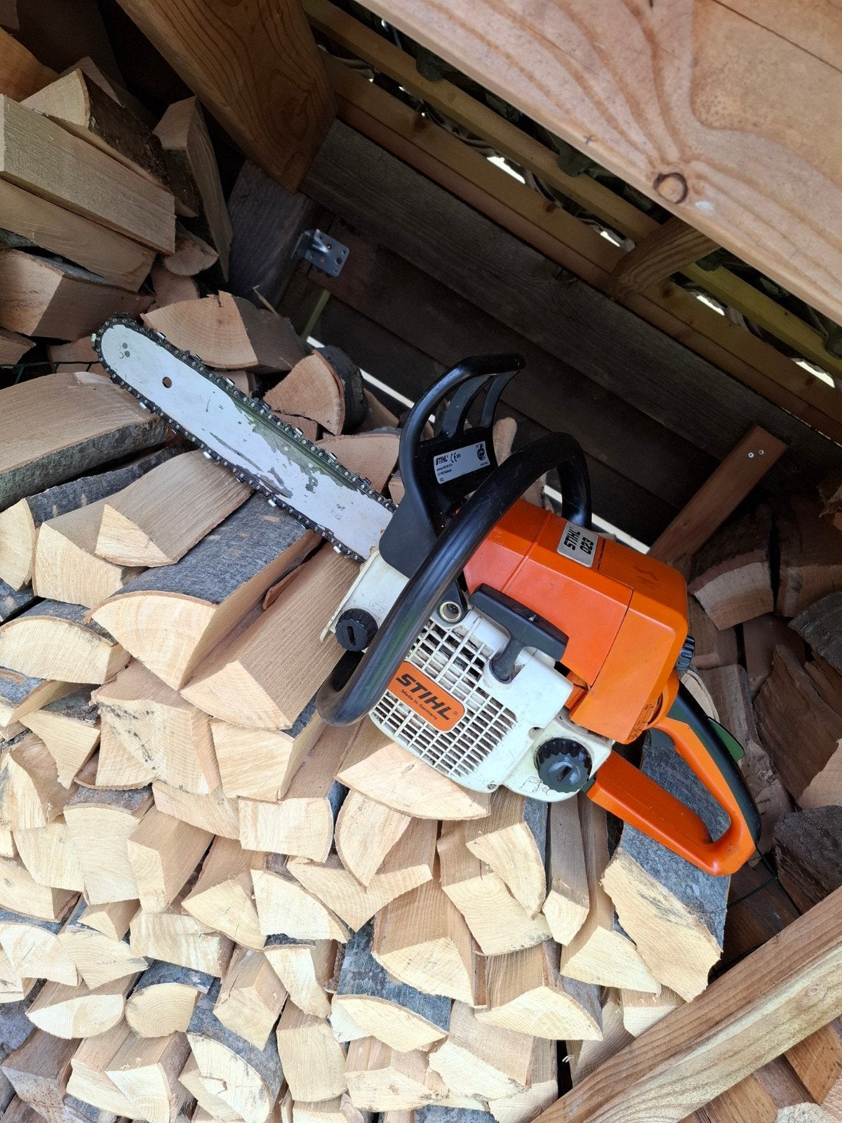 Nette stihl 023 kettingzaag bouwjaar 2000 Loopt goed, Ophalen of Verzenden, Gebruikt