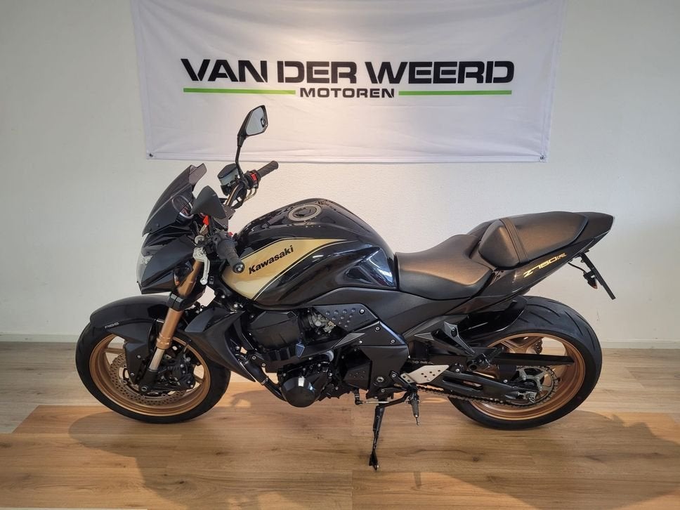 KAWASAKI Z 750 R ABS (bj 2013), 4 cilinders, Motorrijbewijs A, Bedrijf, Onbekend