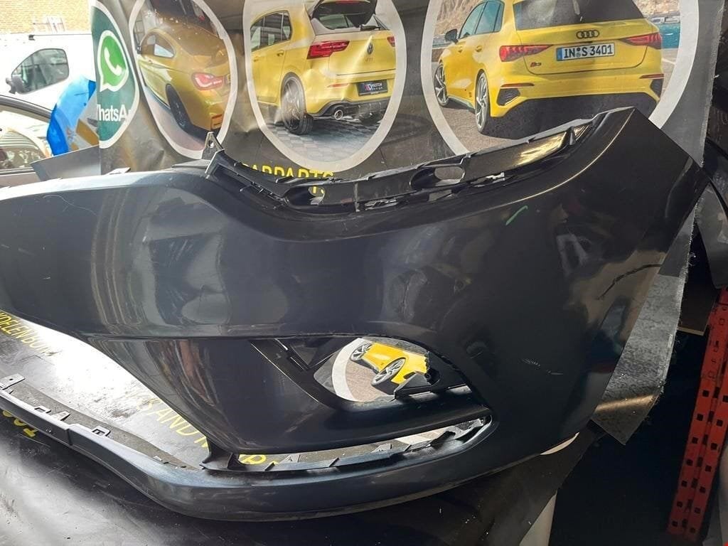Voorbumper RENAULT CLIO 4 Facelift origineel, Info@fabrikant.eu, Ophalen of Verzenden, Bumper, Fabrikant BV