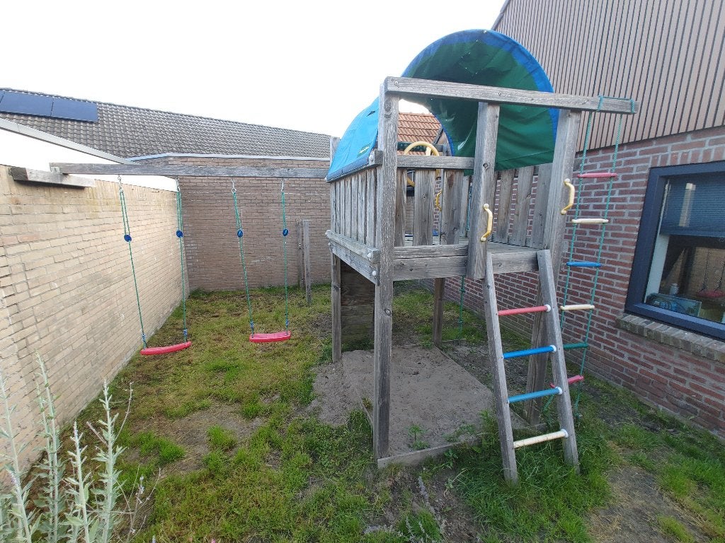 Speelhuisje jungle gym, Kinderen en Baby's, Speelgoed | Buiten | Speelhuisjes, Ophalen, Gebruikt, Hout