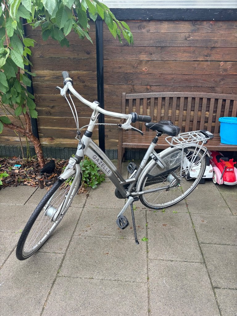 Gazelle damesfiets 28 inch 49cm, Fietsen en Brommers, Fietsen | Dames | Damesfietsen, Ophalen, 47 tot 50 cm, Versnellingen, Zo goed als nieuw